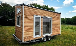 The New Redcedar Tiny Home Is a 17-foot Lesson in Modern Simplicity