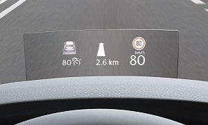 New VW Passat Sedan and Estate Now Available with a Head-up Display