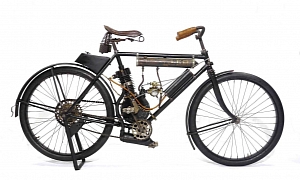 The Only Leo Motorcycle Left Goes under the Hammer