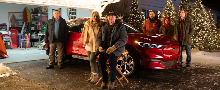 Ford Mustang Mach-E Christmas Vacation commercial