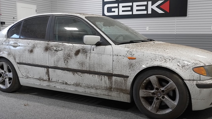 BMW 325i repossessed by the bank goes through detailing before auction