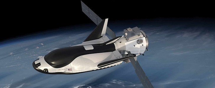 Shooting Star is a transport vehicle attached to the Dream Chaser spaceplane