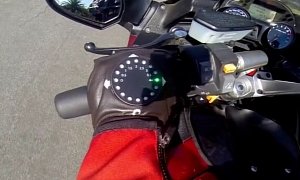 The TurnPoint Smart Motorcycle Glove Wants To Make Navigation Easy