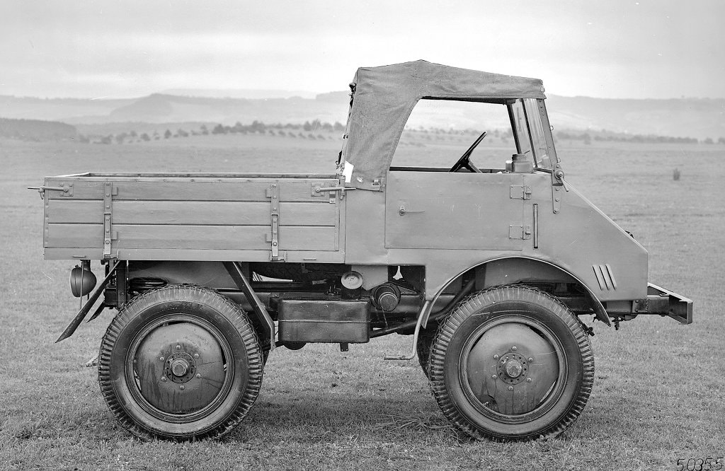 The UNIMOG - From Agricultural Drop Top to Tuner Ride - autoevolution
