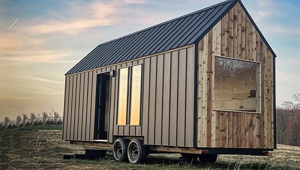 Nordic & Spruce Tiny Homes' The Weekender 
