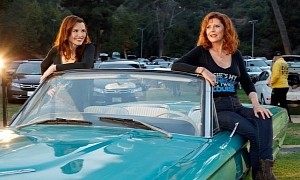Thelma and Louise Reunion Includes Original 1966 Thunderbird, That Kiss