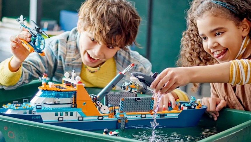These New LEGO City Will Help Minifigures Discover Arctic Mysteries - autoevolution
