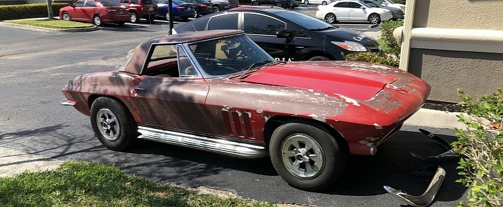 Corvette Sting Ray C2 barn find in New Jersey
