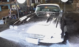 They Drove 10 Hours for This 1962 Chevy Corvette, Found Something Terrible Under the Seats