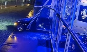 Thieves Drive Off With a BMW Through the Showroom Window, Dealerships on High Alert