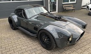 This 1,200 HP Shelby Cobra Has a Hardtop, Supercharger Sticking Through the Hood