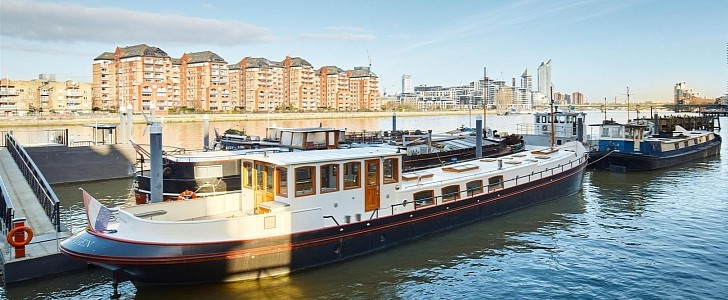 This Luxemotor Dutch Barge is a Dutch-crafted luxury houseboat