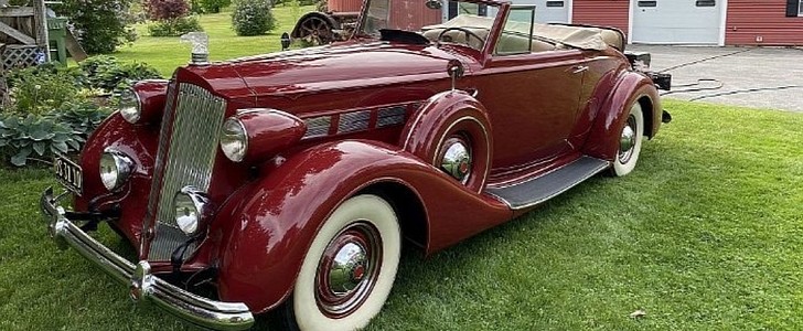 1937 Packard Super Eight Cabriolet