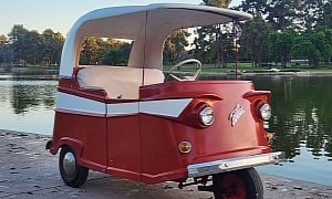 This 1961 Taylor-Dunn Trident Is the Perfect Tiny EV for Neighborhood Jaunts