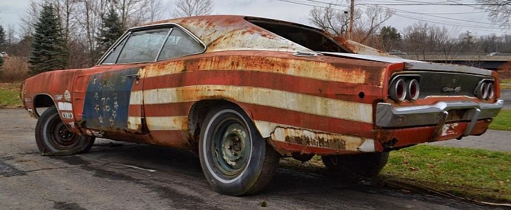 Rusting 1968 Dodge Charger R/T rescued