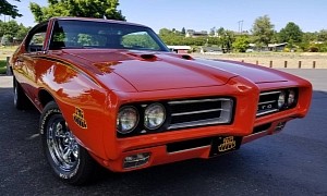 This 1969 Pontiac GTO “Judge” Hasn’t Seen Any Rain Lately, Looks Truly Fabulous