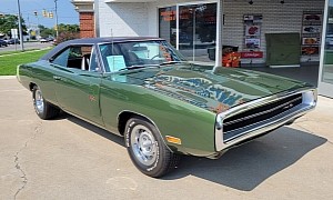 This 1970 Charger R/T 440 Sports an Ultra Rare Surprise, Just Not Under the Hood