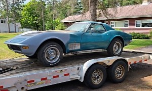 This 1970 Chevrolet Corvette Lost Two of Its Best Things, Still Seductive