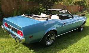 This 1973 Ford Mustang Convertible Was Abandoned Because the Wind Messed the Owner’s Hair