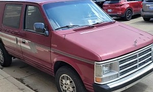 This 1989 Dodge Caravan Has Mileage Like the Earth to the Moon, Perfect Inflation Beater?