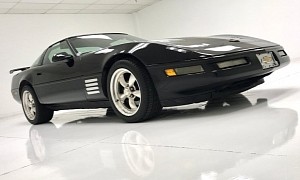 This 1991 Chevrolet Corvette Coupe Comes with a Small Treat Under the Hood