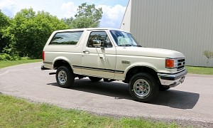 This 1991 Ford Bronco Sat in Storage for 28 Years, Now Shows Only 29 Miles