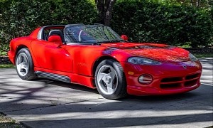 This 1994 Dodge Viper Is Rebellion on Four Wheels