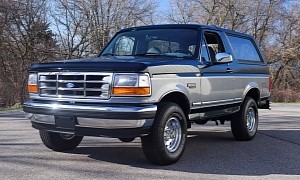 This 1995 Ford Bronco Shows Low Miles, Pristine Condition