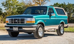 This 1996 Ford Bronco Eddie Bauer Has Less Than 5,000 Miles, It’s Pristine Inside and Out