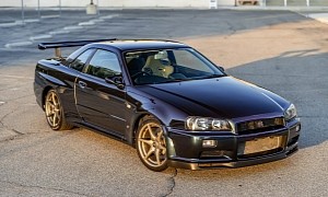 This 1999 Nissan Skyline GT-R V-Spec Reached a Dubious Bid of $315K, Then It Got Pulled
