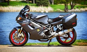 This 2003 Ducati ST4S Sounds Menacingly Sublime Exhaling Through LeoVince Mufflers