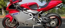 This 2006 MV Agusta F4 1000 S Rides on Carbon Fiber BST Hoops, Flexes Aftermarket Exhaust