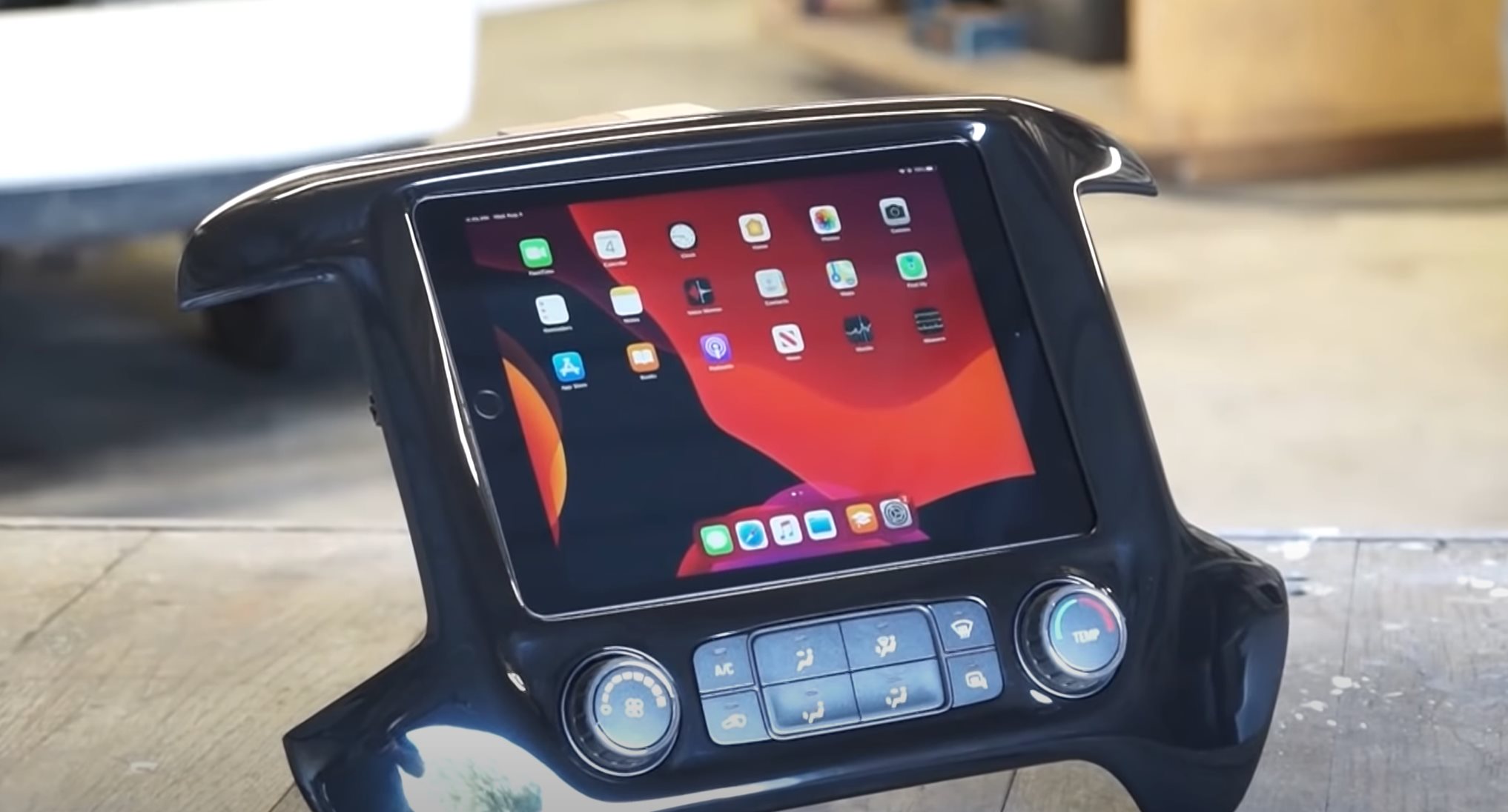 NEW iPad 10 DASH KIT - iPad car mount for car stereo 