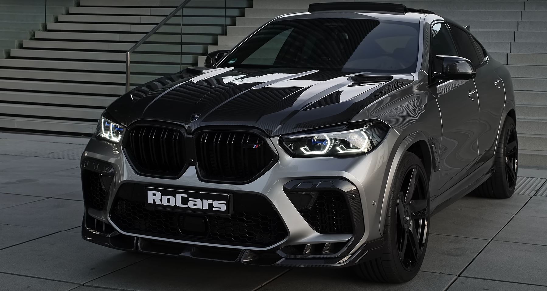 This 2023 BMW X6 M Competition Is Covered in Carbon Fiber, Looks Like a