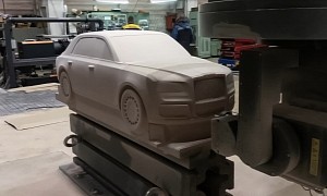 This 220-Pounds Aurus Car Replica Was Made With A Milling-Machine in One Week