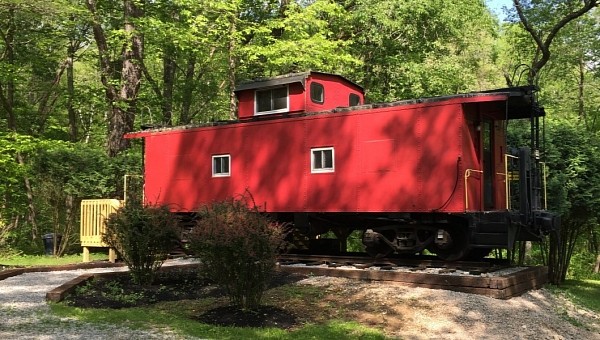 This 1950s caboose was turned into a guest cottage back in 1997