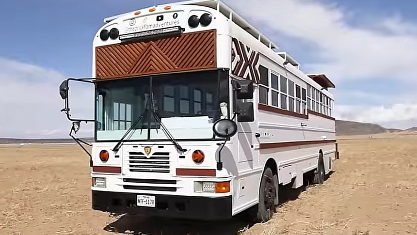 This school bus was turned into a cozy family home on wheels