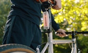 This Bike Light Can Automatically Warn Drivers They’re Getting Too Close