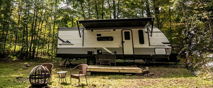 Little Bear Camp is a great camper packed with luxury features, in a secluded area