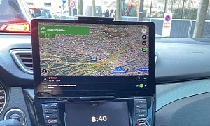 This CarPlay System Uses an Android Tablet and a Carlinkit Adapter