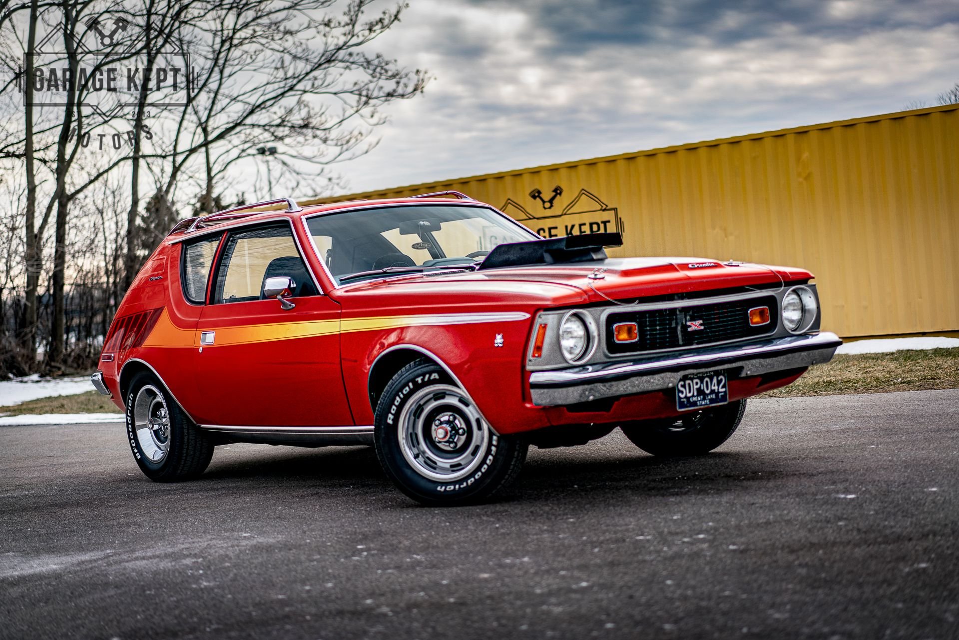 This Cheap 1973 AMC Is No Squeaky Gremlin Anymore Thanks to a 400-HP V8 -  autoevolution