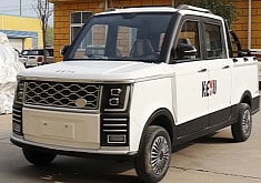 This Chinese Electric Pickup Truck Is the Cheapest! Looks Like a "Land Rover" Golf Kart