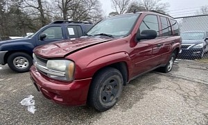 This Crusty 2007 Chevy Trailblazer is the Cheapest Car We Could Find on Autotrader