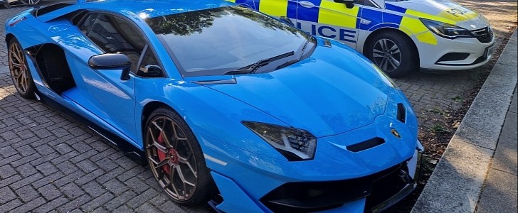 Police Seize Lamborghini Aventador SVJ Without Insurance