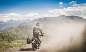 This Ecuador Riding Adventure Sounds Nice for 2017 Plans