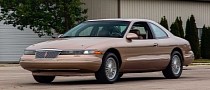 This Factory-Backed 1993 Lincoln Mark VIII Nailed a Bonneville Record at 183 mph
