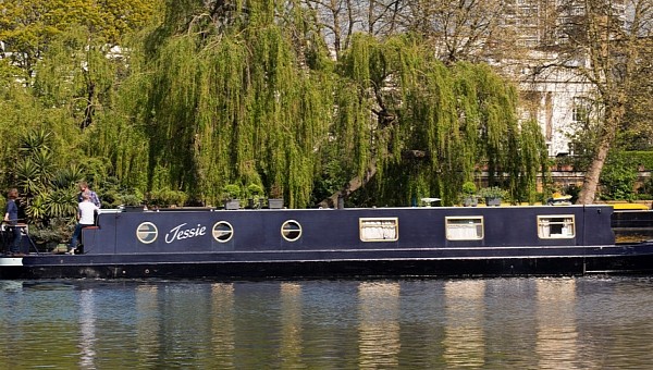 The Jessie houseboat