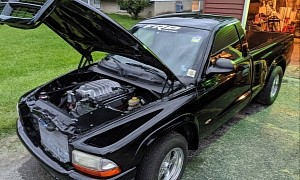 This Hellcat-Swapped 1998 Dodge Dakota Is Better at Drag Pulls Than Hauling Lumber