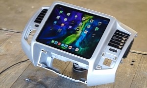 This iPad Dash Mod Is the Christmas Gift Every Tacoma Owner Probably Wants