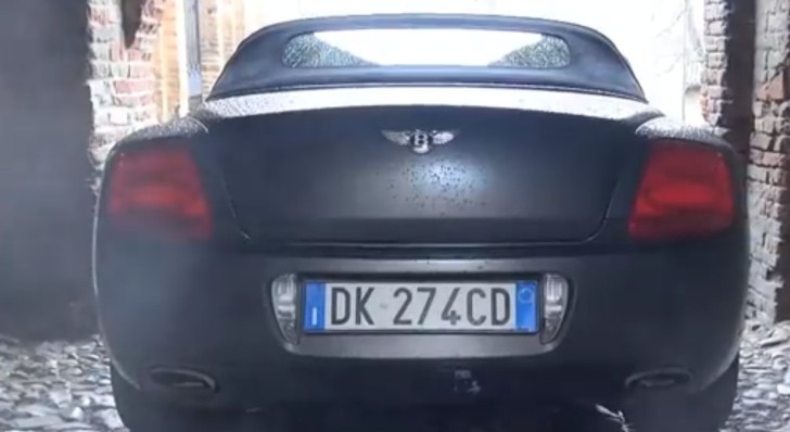 Bentley W12 Sounds with a Capristo Valvetronic Exhaust 